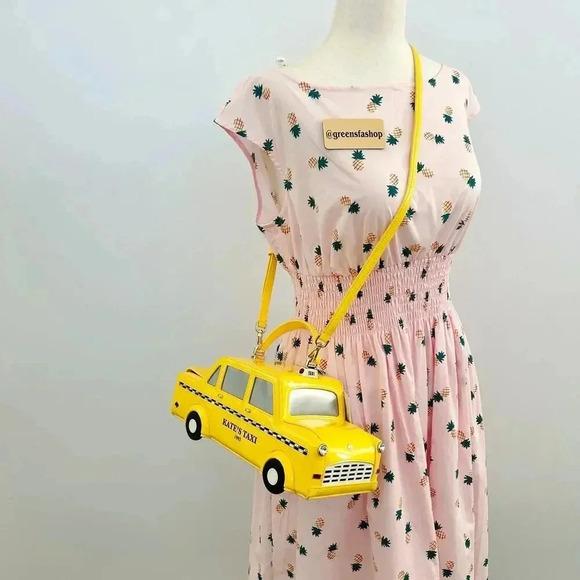 Kate Spade Purse NYC Big Apple 3D Taxi Crossbody Bag - Picture 12 of 12